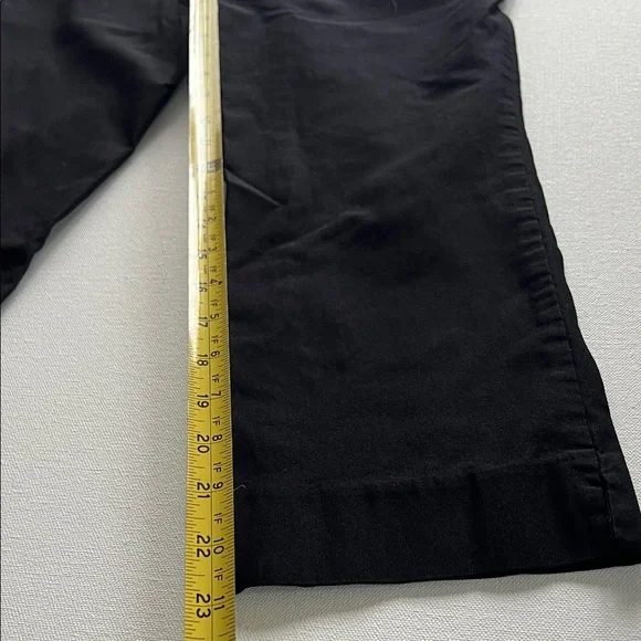 Chico's Elegant Black Pull on Capri Women’s Pants - 1(M) - Picture 8 of 12